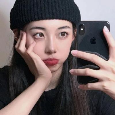 舔女神三年我无敌了